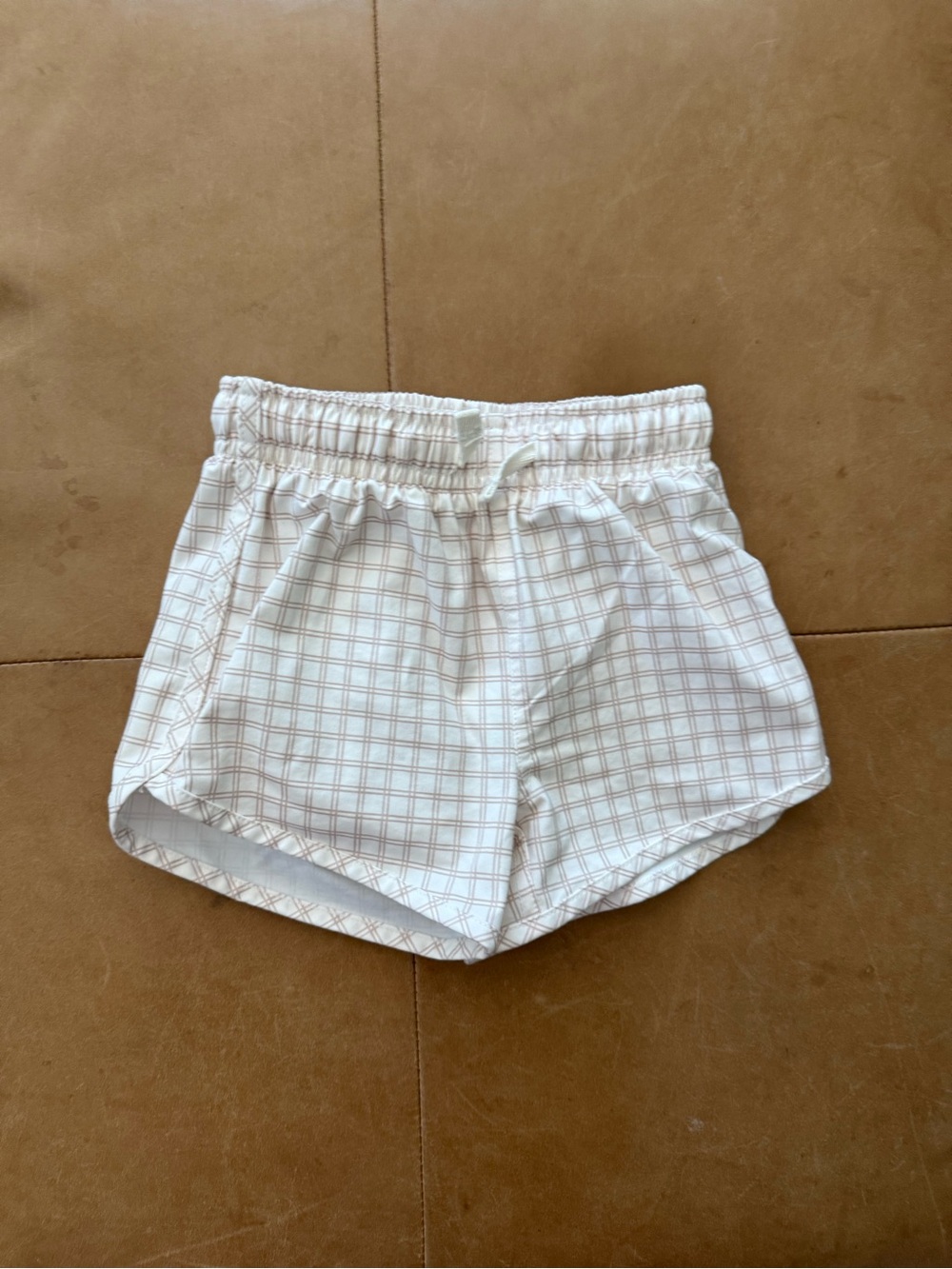 ❤️$10 FLASH SALE ❤️Quincy Mae Swim Trunks 18-24M